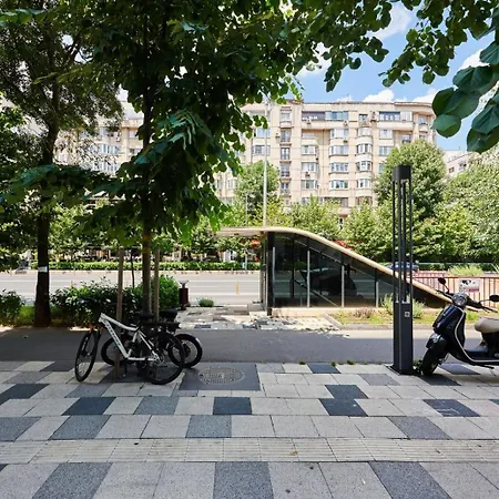 公寓 Lazynest - 2br Near Piata Alba Iulia 布加勒斯特