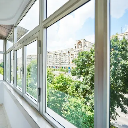 Appartement Lazynest - 2br Near Piata Alba Iulia Bucarest
