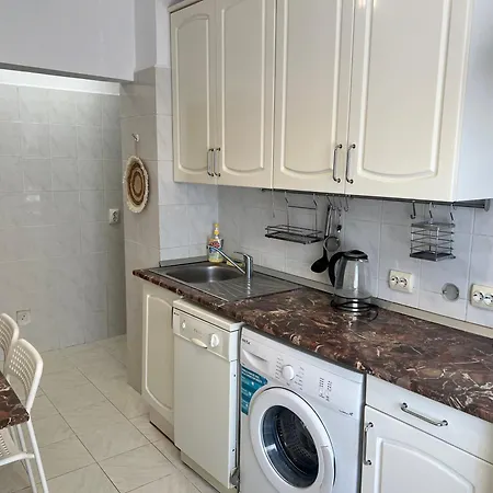 Lazynest - 2br Near Piata Alba Iulia Bucarest