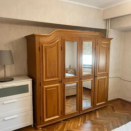 Lazynest - 2br Near Piata Alba Iulia *